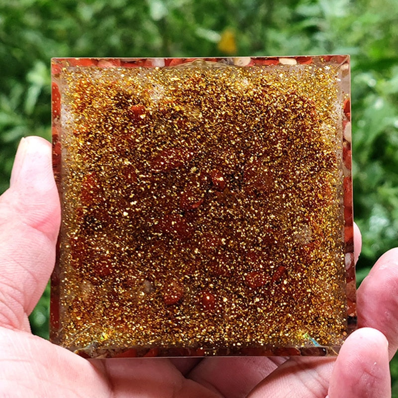 Pirâmide Orgonite 7 Chakras